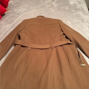Micheal kors never worn jacket brown size medium!